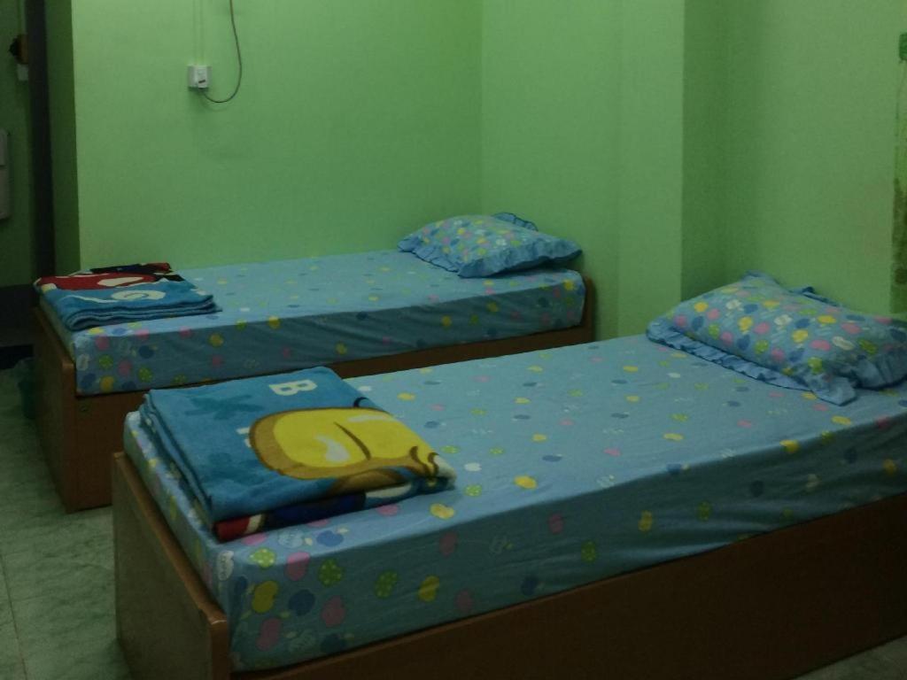 Nay Chi Lin Hotel Pathein Экстерьер фото
