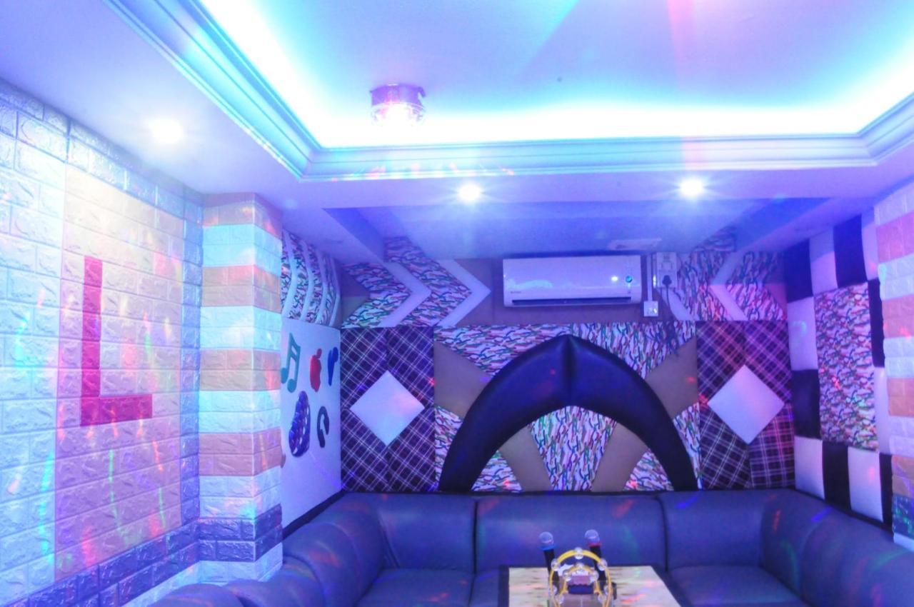 Nay Chi Lin Hotel Pathein Экстерьер фото